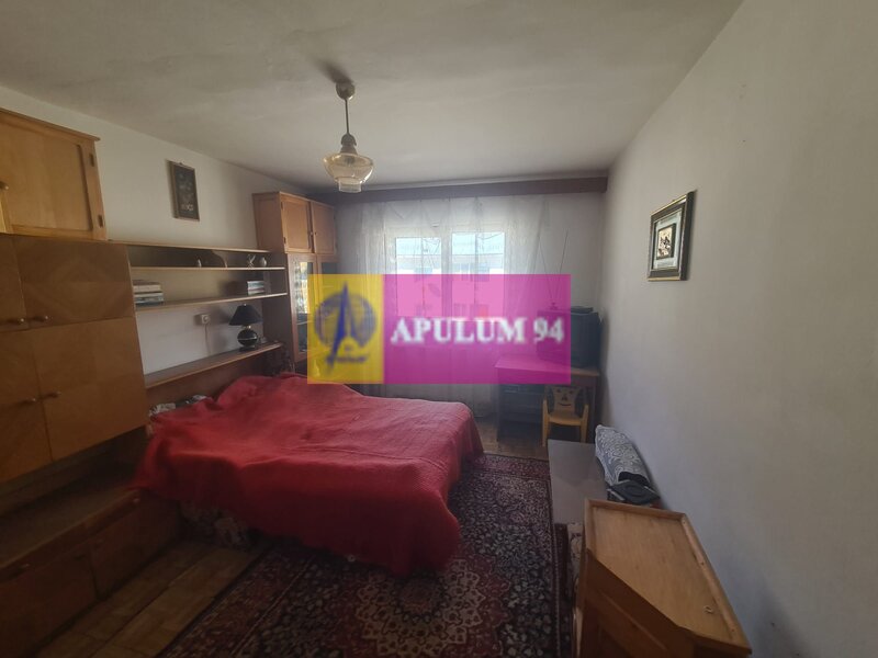 Garsoniera de vanzare in Azuga