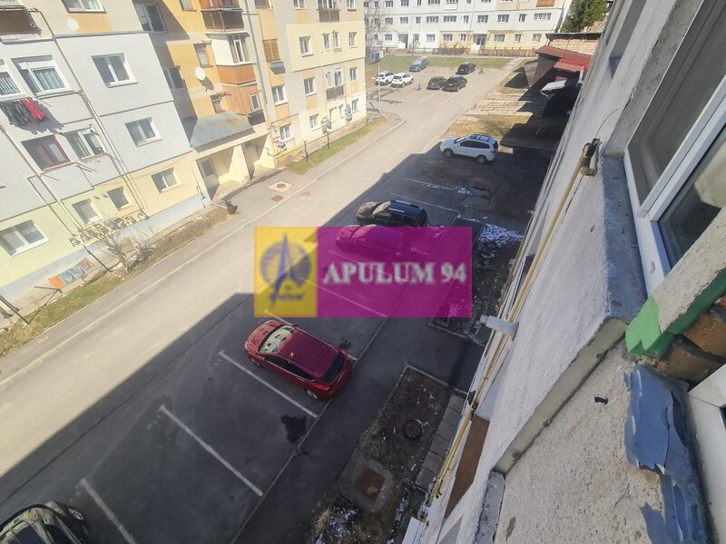 Garsoniera de vanzare in Azuga